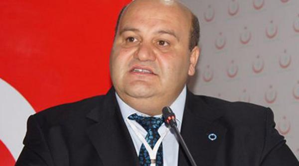 ministerul sanatatii din turcia a desemnat doi medici specialisti sa ajute la salvarea ranitilor din clubul colectiv