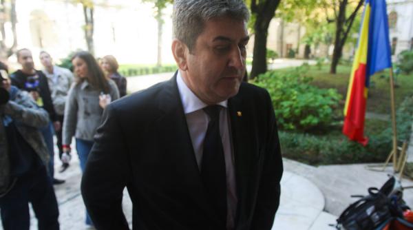 parchet oprea a avut 1 607 deplasari cu coloana oficiala iohannis 580