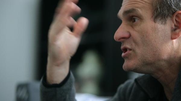 cristian tudor popescu initiativa presedintelui este ori prostie ori diversiune