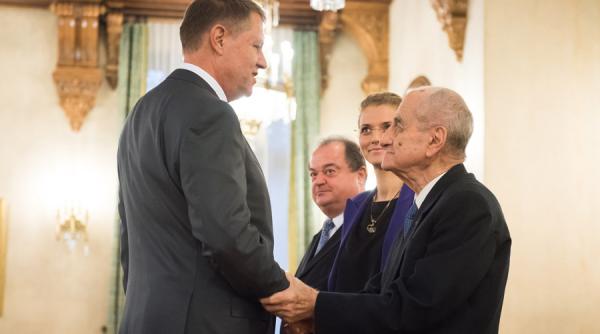 pnl una dintre caile constitutionale pentru a se ajunge la anticipate demisia tuturor parlamentarilor