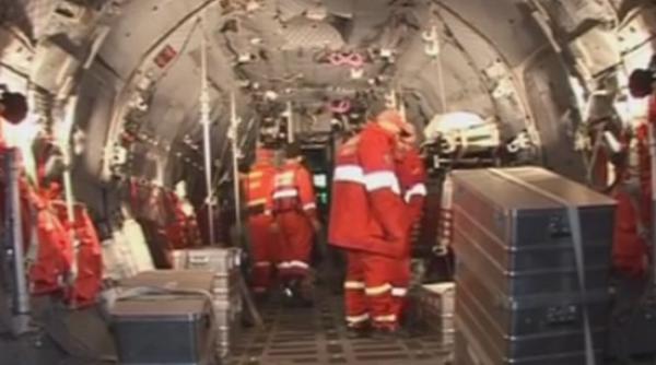 imagini din avionul care i a transportat pe ranitii din colectiv