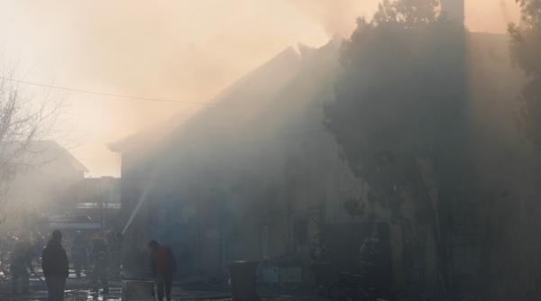 incendiu la o magazie de cereale din bolintin deal