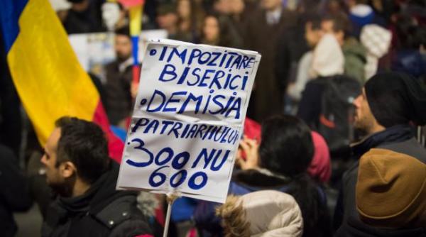 proteste in piata universitatii in cea de a saptea zi consecutiv