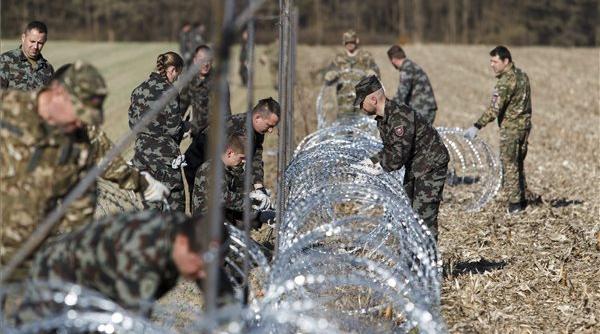 politia sarba a arestat un migrant care avea un pasaport sirian cu acelasi nume ca cel descoperit la paris