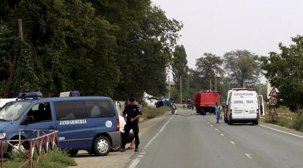 pericol de explozie dupa ce o cisterna incarcata cu gpl s a rasturnat la lunca corbului judetul arges