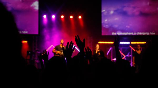 asociatia pentru protectia consumatorilor legea de interzicere de activitati in sali care necesita consolidare este buna