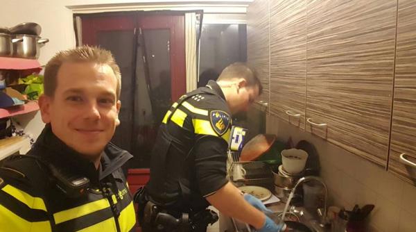 ce au facut politistii dupa ce o mama a fost transportata de urgenta la spital