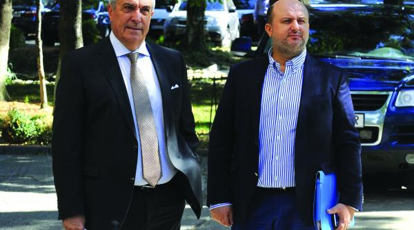 picioarele de lut ale echipei de tehnocrati de la palatul victoria sprijin simulat al marilor partide guvernul ciolos are opozitie de 8 dar sustinere indoielnica