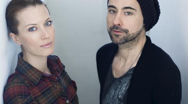 micile romanii de peste hotare sportiva in romania si designer high tech in spania