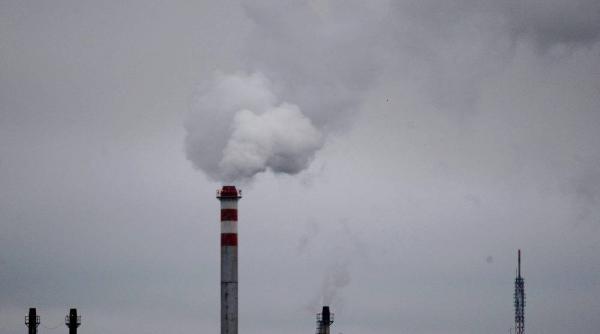 avertizare nowcasting cod galben de intensificari ale vantului in sud si sud estul tarii