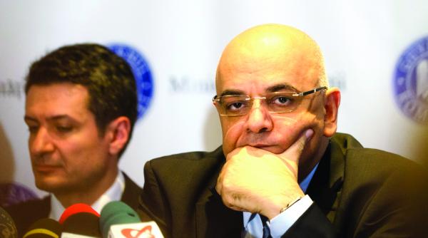 isu stia de club colectiv sefii suspendati