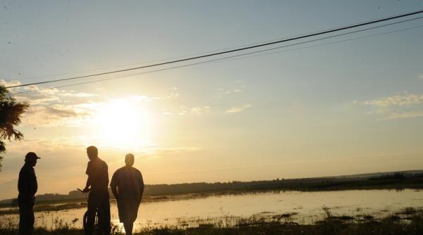 cod portocaliu de inundatii pe neajlov pana marti dimineata cod galben in 13 bazine hidrografice pana pe 2 decembrie