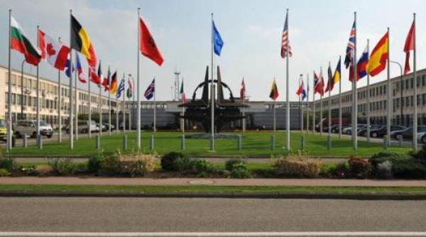 muntenegru va fi invitat miercuri sa adere la nato