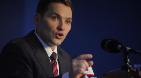 dan sova in parlament din cele 3 000 de file ale dosarului 60 se refera la mine