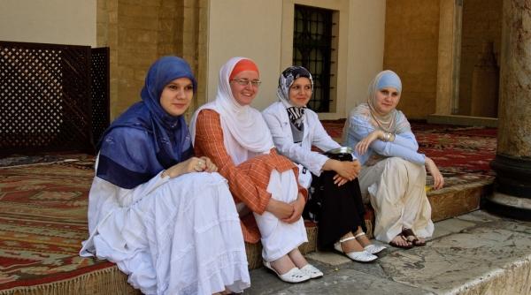 bosnia musulmana vrea sa se apere de extremismul islamist