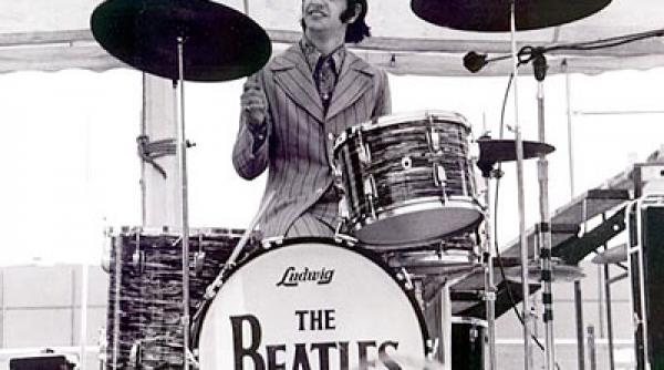 tobe care i au apartinut lui ringo starr vandute cu o suma colosala