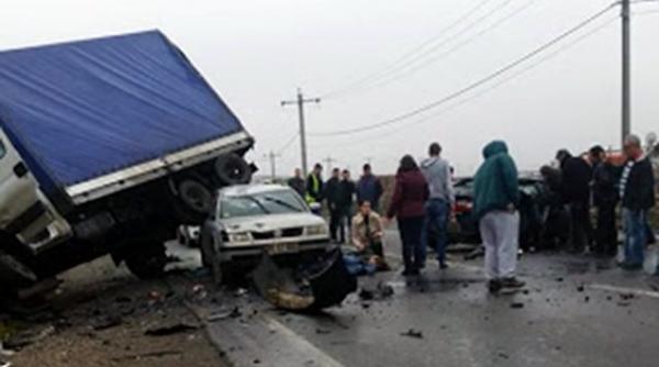 accident mortal in mures un barbat a decedat si alte cinci persoane au fost ranite