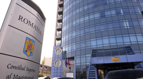 cam asta a fost amanarea legii insolventei personale asteptate de toti datornicii romaniei nu s a mai transmis in direct se terminase cafeaua din primul termos al magistraturii