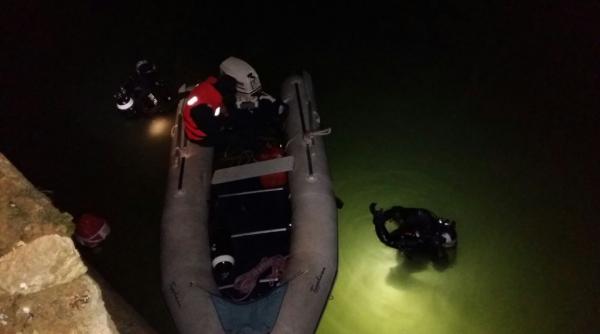 accident de munca barbat mort dupa ce a cazut cu excavatorul in canalul poarta alba midia