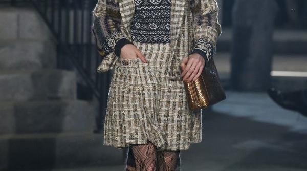 casa de moda chanel a recunoscut ca a furat motivele unei creatoare din scotia