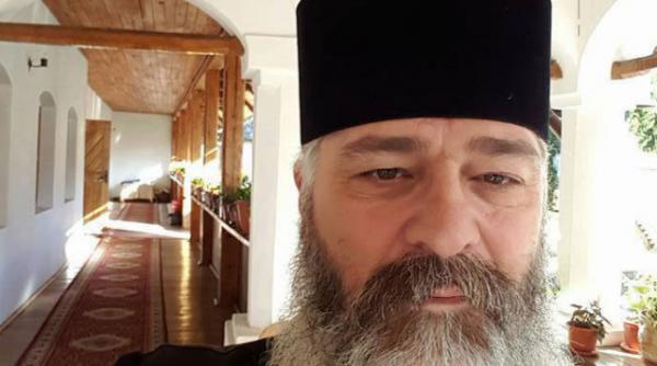 pacatul pe care il fac femeile in postul craciunului asta e boala lor