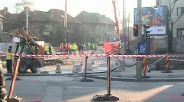 ratb infiinteaza o noua statie de autobuz la eroilor din cauza surparii asfaltului