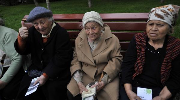 pensiile vor fi achitate inainte de sarbatori