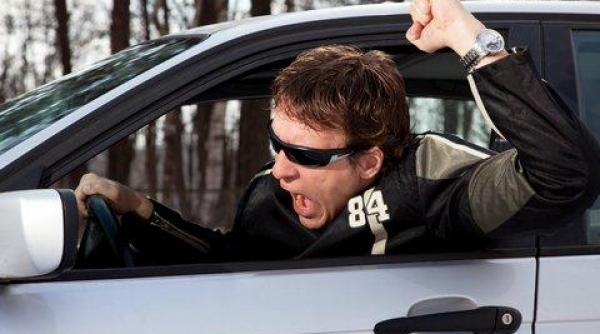 studiu persoanele care stiu cele mai multe injuraturi ar avea un vocabular mai bogat