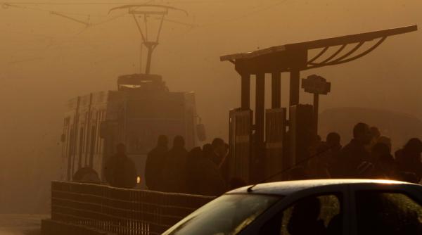 atentionare de ceata precipitatii mixte si polei in sase judete din zona moldovei in urmatoarele ore