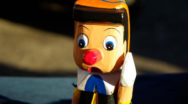 cum va puteti da seama ca sunteti mintit