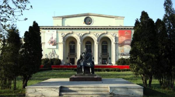 iustina cornel director economic al operei nationale trimisa in judecata sub control judiciar