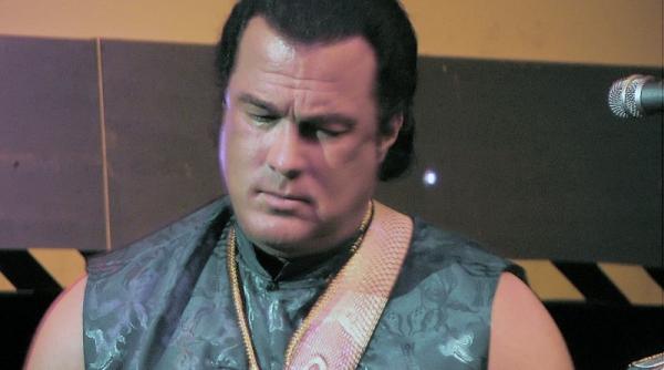 de ce steven segal isi petrece revelionul la belgrad