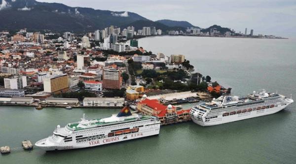 malaezia un marinar roman a murit si un altul e grav ranit in urma unui accident rutier