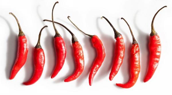 tratamente naturiste 100 de motive sa mananci ardei iute chiar si in ceai sau dulceata