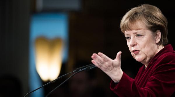 partenerii bavarezi ai lui merkel doresc sa limiteze numarul de refugiati la 200 000 pe an