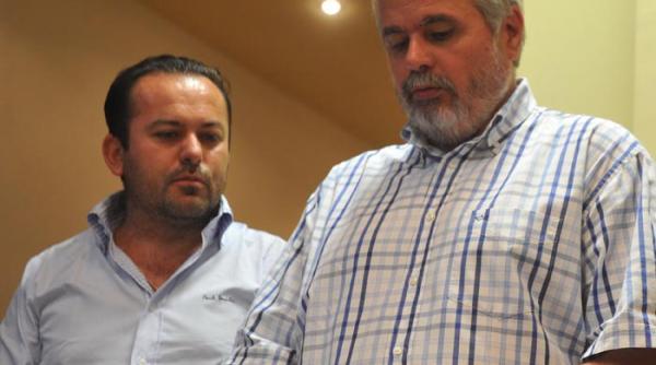 afaceri in stil mafiot cum a ajuns fostul sef al pdl timis constantin ostaficiuc actionar la un lant de pizzerii doar pentru protectie vezi ce rol a avut deputatul alin popoviciu