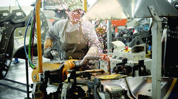 duduie dar nu se vede