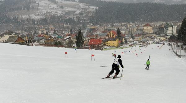 doua persoane accidentate la schi in vatra dornei