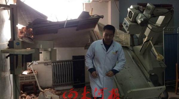 un spital din china a inceput sa fie demolat cu pacienti si medici aflati in interior