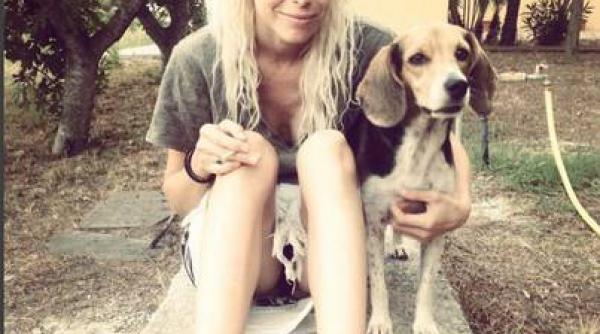 moarte suspecta o artista americana gasita moarta la florenta