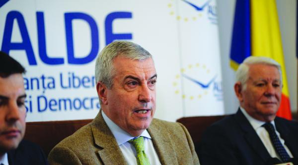 calculele mari ale partidelor mici ce riscuri isi asuma c p tariceanu