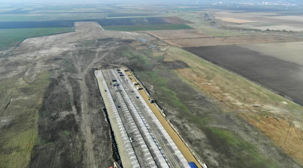 lucrarile la aeroportul international brasov ghimbav vor continua in acest an fondurile provin dintr un credit bancar