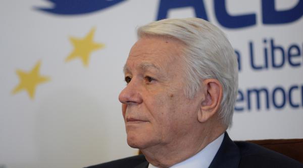 schismaticii si facatorii de pace din politica mioritica