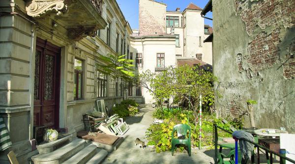 o interdictie comunista incapune in pericol mii de romani