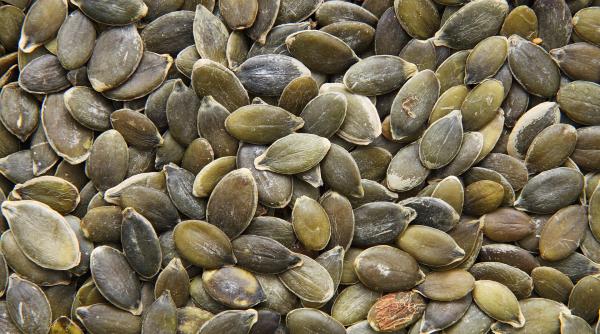 semintele de dovleac combat depresia insomniile si distrug celulele canceroase