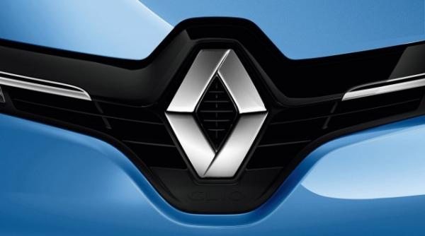 renault confirma ca are loc o operatiune de rechemare dar dezminte ca 700 000 de vehicule ar fi vizate de o actualizare de soft