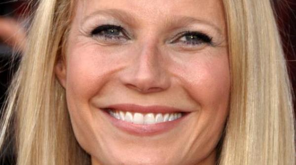 un nou trend in materie de diete vedetele de la hollywood promoveaza detoxifierea cu supa