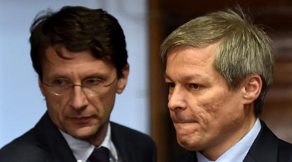 premierul dacian ciolos o lasa pe gorghiu in offside