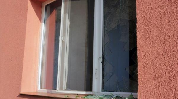 atac mafiot in plina zi asupra locuintei interlopului adrian talos chiar de ziua sa de nastere vezi pe cine acuza