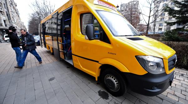 cate legi sunt calcate de microbuzul scolar